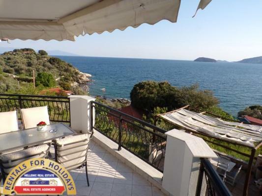 Hellenic Estate Suites Palaiontsiflikion Exterior photo