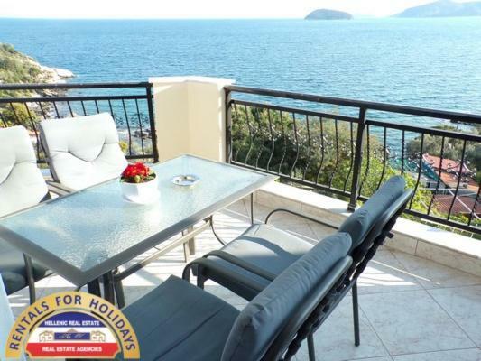 Hellenic Estate Suites Palaiontsiflikion Exterior photo